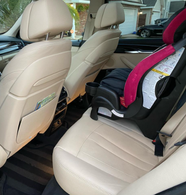 BMW X5 rear seat detail